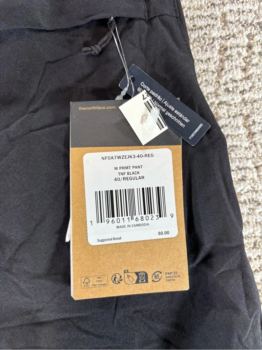 NWT The North Face Men’s Size 40/32 Black Regular Fit Paramount‎ Pants
